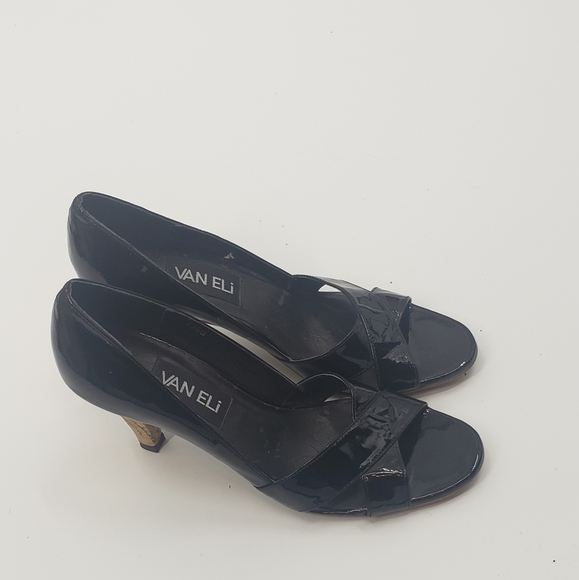 Van Eli Shoes - Van eli black criss cross patent leather heel